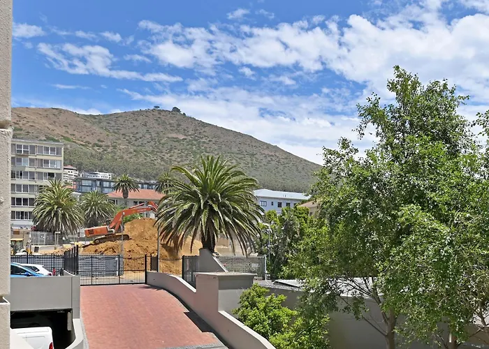 2Br Apartment Close To V&A Waterfront - Apt218